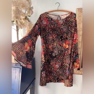 ECI Black Floral Keyhole Back Bell Sleeve Dress